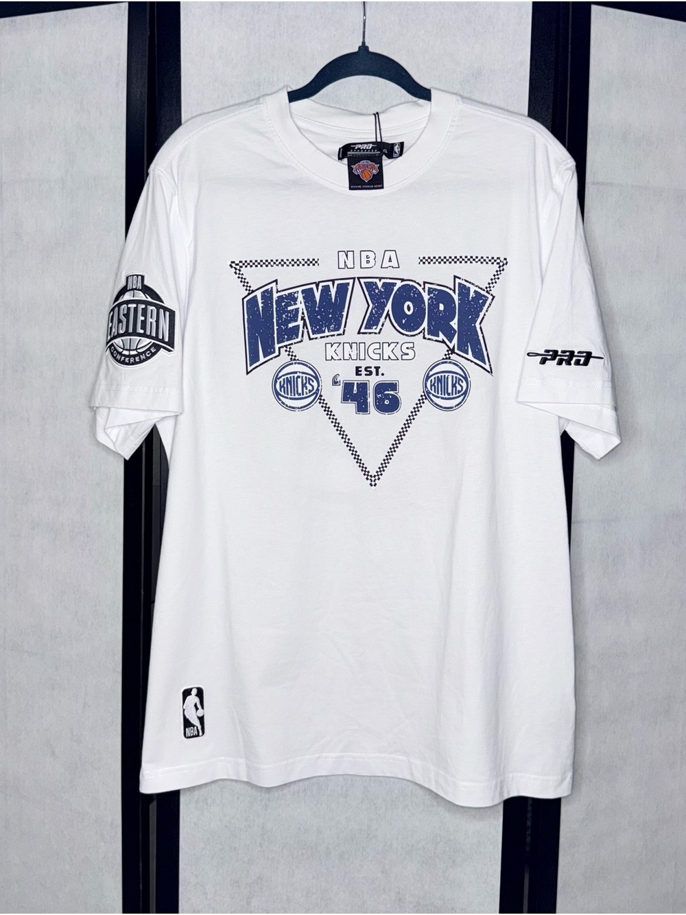 Pro Standard New York Knicks Graphic T-Shirt White NBA Men’s XL NWT